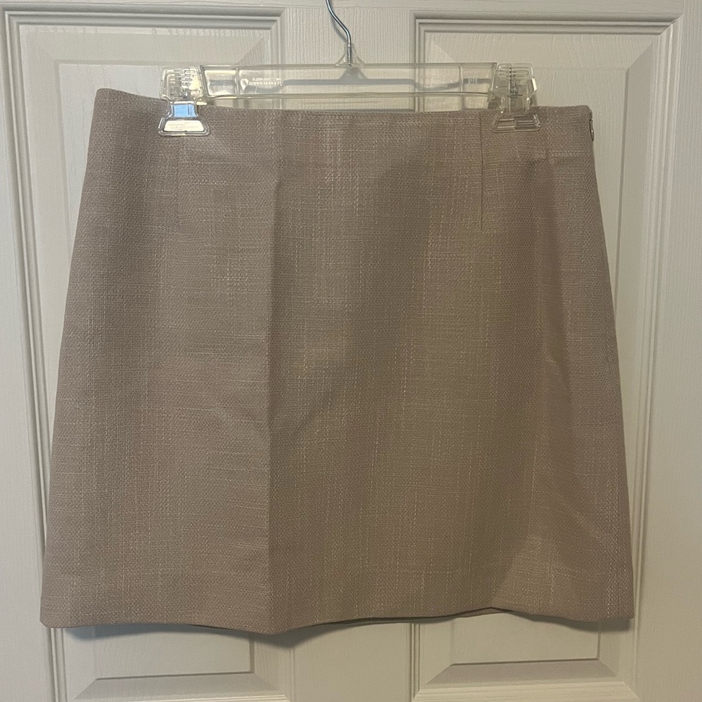 H&M Short Beige Skirt